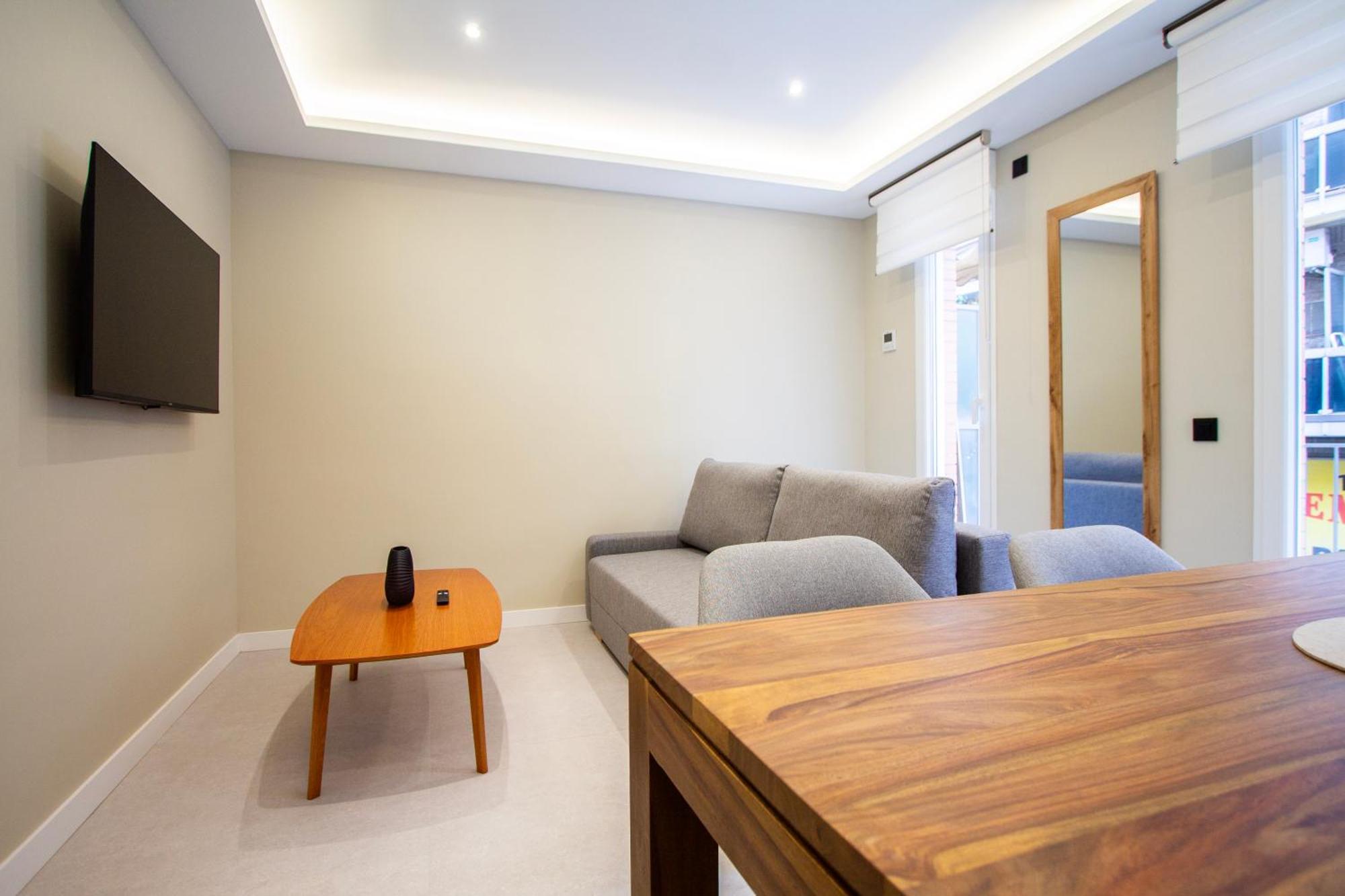 Apartamento Silvela Madrid Exterior foto